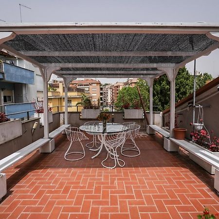 Stunning Terrace Vatican City Apartment โรม ภายนอก รูปภาพ