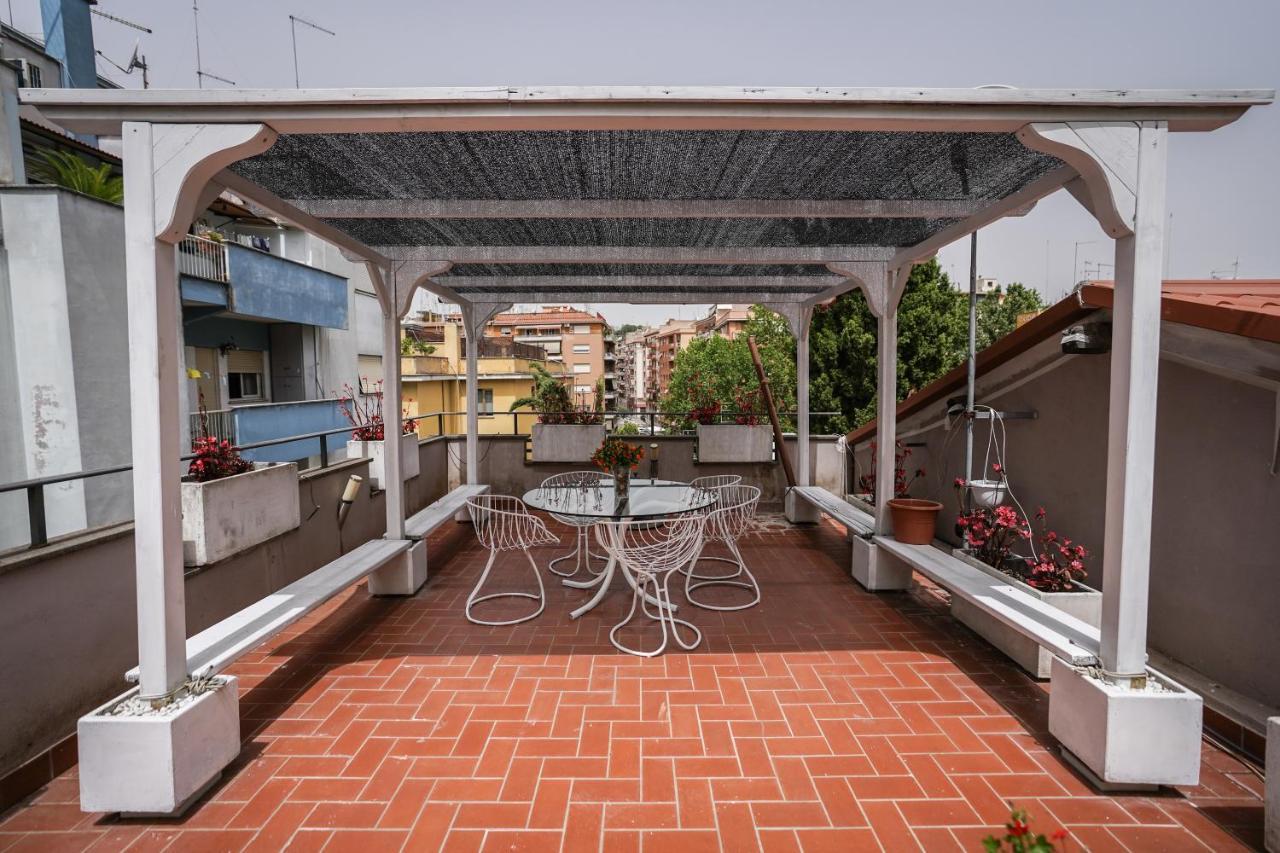 Stunning Terrace Vatican City Apartment โรม ภายนอก รูปภาพ